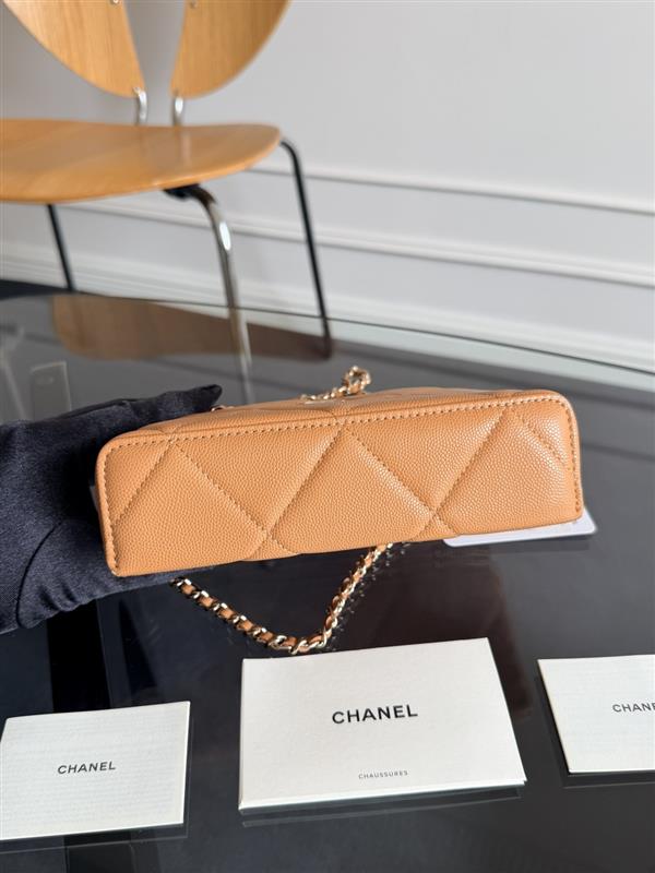 2026127214535765 560